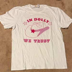 Dolly Parton Graphic T-Shirt